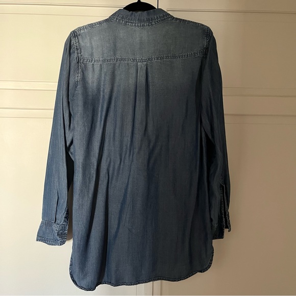 Chambray button down top - Picture 5 of 5